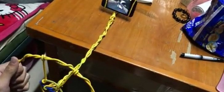 Smartphone Racing Game Controller Made of Wire