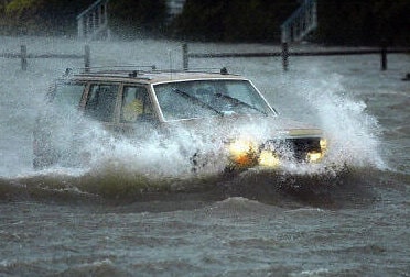 Soaked Flood Cars to Wash Out on Used Car Market - autoevolution