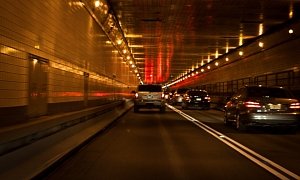 Someone Drove Into Oncoming Traffic In Lincoln Tunnel, Nobody Died