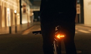 Someone Has Invented the Bike Turn Signal Every Cyclist Needs