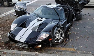 Sorry Boss: 2005 Ford GT Crashed in Korea