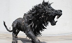South Korean Artist Turns Scrap Tires into Frighting Sculptures <span>· Video</span>