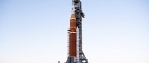 Space Launch System Leaks, Issues Seem to Pile Up