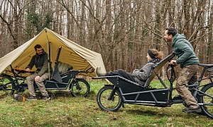 SpaceCamperBike Turns Your e-Bike Into a Camper and Workstation