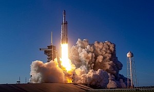 SpaceX Falcon Heavy to Launch Mission to the Moon in 2023