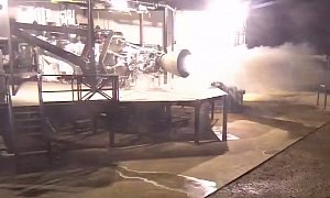 SpaceX Raptor Flight Engine Test Fired in Texas