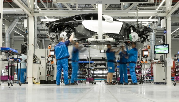 BMW i8 on the production line in Leipzig