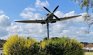 Spitfire on a 20-Feet Stick Honors Unskilled Young Civilians Who Made War Planes