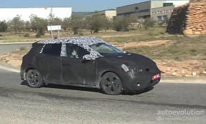 Spy Video: New Nissan Compact Hatchback for Europe
