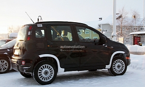 Spyshots: 2013 Fiat Panda 4x4