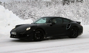 Spyshots: 2013 Porsche 911 Turbo Winter Testing