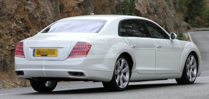Spyshots 14 Bentley Continental Flying Spur Facelift Disguised As S Class Autoevolution