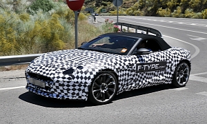 Spyshots: 2014 Jaguar F-Type R