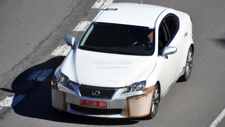 2014 Lexus IS Test Mule