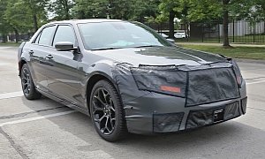Spyshots: 2015 Chrysler 300