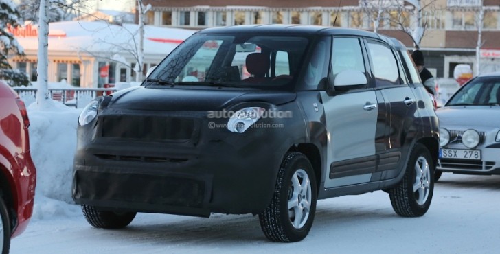 2015 Jeep B-SUV Winter Testing Spyshots