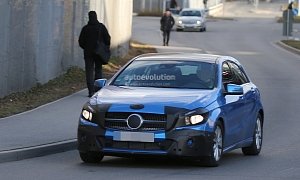 Spyshots: 2015 Mercedes A-Class Facelift Getting Headlight Tweaks