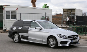 Spyshots: 2015 Mercedes C-Class Estate With AMG Sports Package