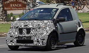 Spyshots: 2015 smart fortwo Testing with Production Fascia
