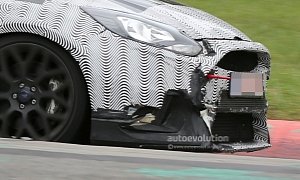 Spyshots: 2016 Ford Focus RS Spied with Production Front Bumper