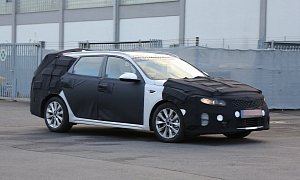 Spyshots: 2016 Kia Optima Wagon Protoype Seems to Have 1.7-Liter CRDi Diesel Engine