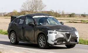 Spyshots: 2017 Alfa Romeo Stelvio (Tipo 949) Wears Production Body