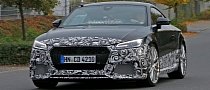 Spyshots: 2017 Audi TT-RS Production Model Seen for the First Time