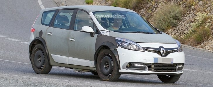 2017 Renault Scenic Test Mule Previews Much Wider Body