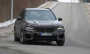 Spyshots: 2019 BMW X5 Prototype Shows Front End Details with Aggressive Intakes
