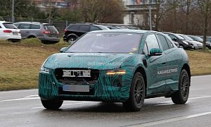 Spyshots: 2019 Jaguar I-Pace Spotted in Traffic, Could Test Autonomous Driving