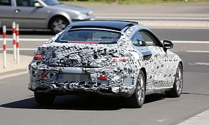 Spyshots: All-New Mercedes C-Class Coupe Shows Huge Panoramic Roof