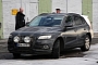 Spyshots: Audi Q5 Facelift with Headlights