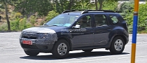 Spyshots: Dacia Duster Facelift Headed to Frankfurt