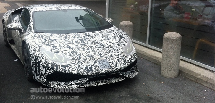 Spyshots: Lamborghini Cabrera Now Shows Details
