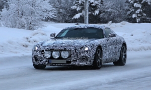 Spyshots: Mercedes AMG GT with Quad Exhaust