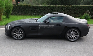 Spyshots: Mercedes-Benz SLC / GT Fully Disguised