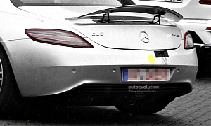 Spyshots: Mercedes-Benz SLS E-Cell Spotted in Silver