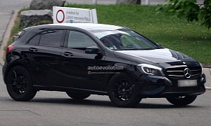 Spyshots: Mercedes GLA Crossover with Rendering