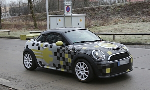 Spyshots: MINI Coupe Electric Race Car Spotted