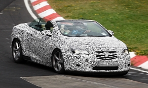 Spyshots: New Opel Astra Cabrio