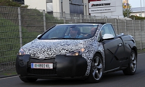 Spyshots: Opel Astra Convertible Caught With No Roof