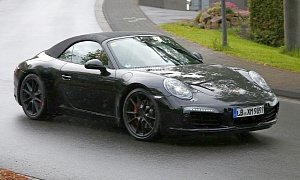 Spyshots: Porsche 911 GTS With Twin Central Exhausts… or Is It Something Else?