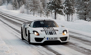 Spyshots: Porsche 918 Spyder Winter Testing