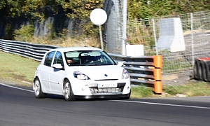Spyshots: Renault Clio RS Five-Door?