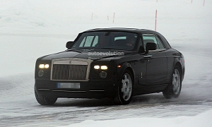 Spyshots: Rolls-Royce Phantom Coupe Facelift
