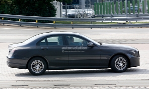 Spyshots: W205 Mercedes C-Class Testing Under Less Camo