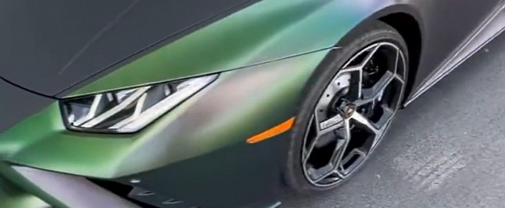 srt_playmate's Lamborghini Huracan EVO Spyder colorshift wrap by 