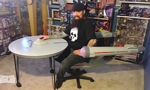 Star Trek Desk and Chair Would Fit Perfectly in the USS Enterprise Shaped Building
