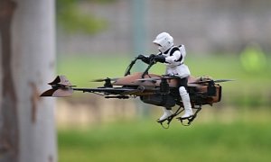 Star Wars Fan Turns Quadcopter into Speederbike, Camera Integrated