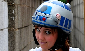 Star Wars R2D2 Helmet Is Timeless Fun